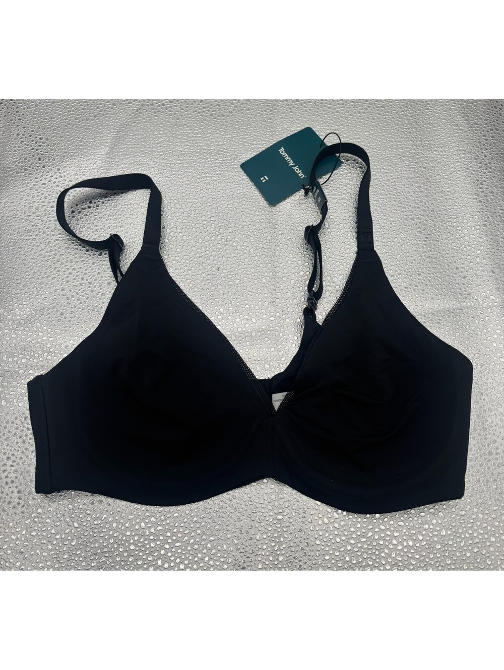 Tommy John Air Plunge Bra Black 32D Featherlight Breathable NWT